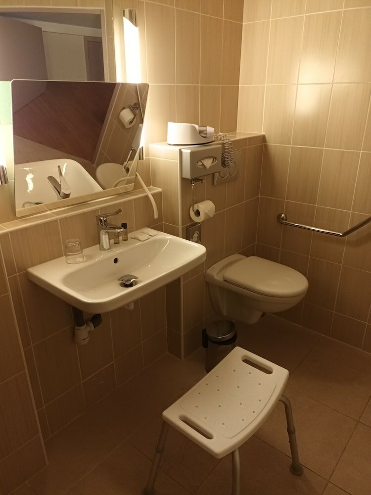 Фото Hôtel des Arcades Cachan