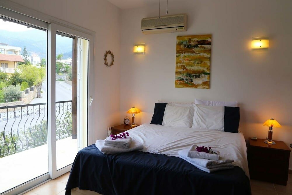 Фото Villa Jasmine by Amy Villas