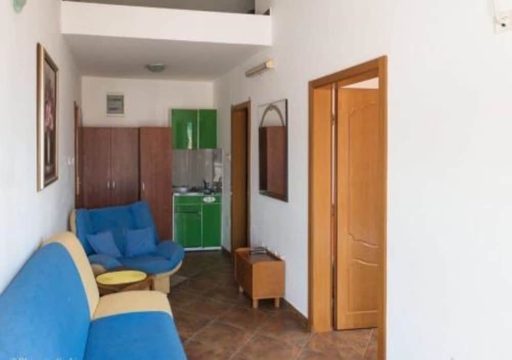 Фото Villa Lutovac