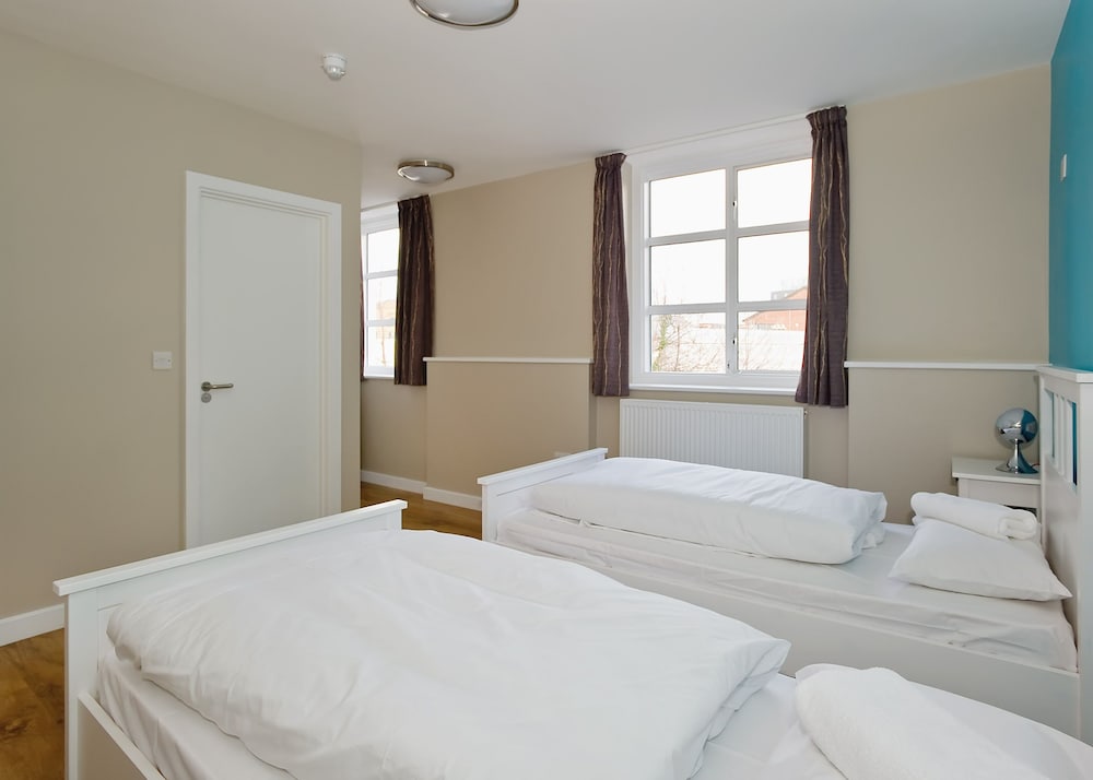 Фото Wombat's City Hostel London