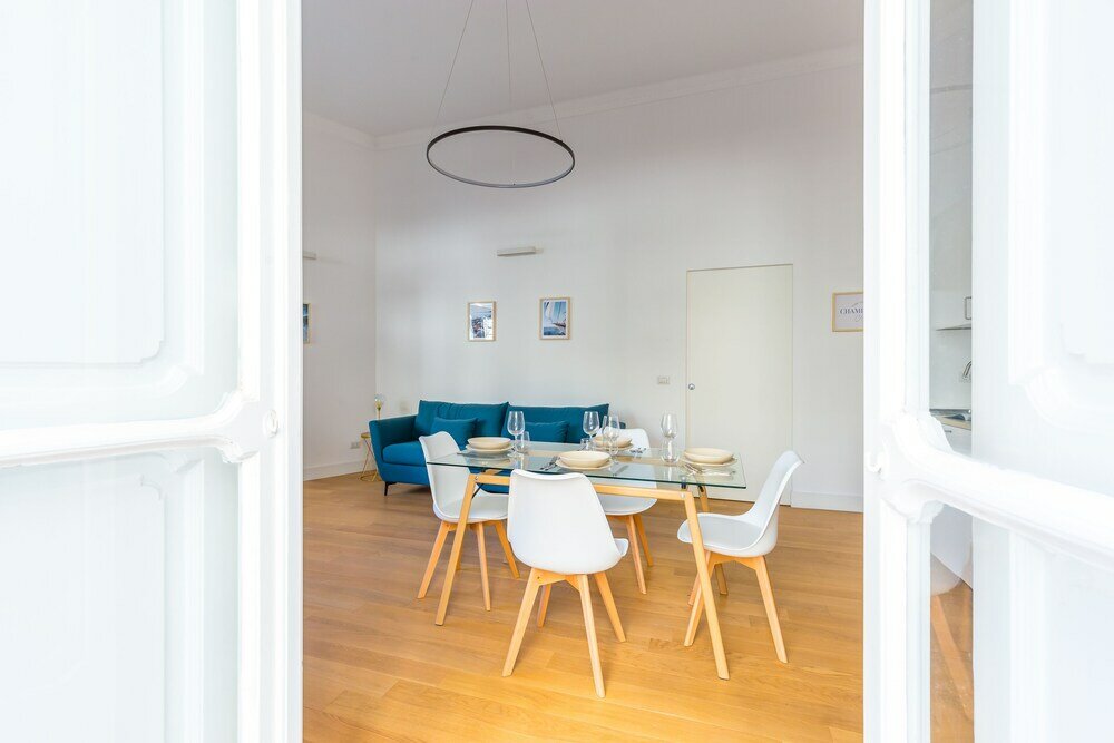 Фото Piazza Amedeo Flat by Wonderful Italy