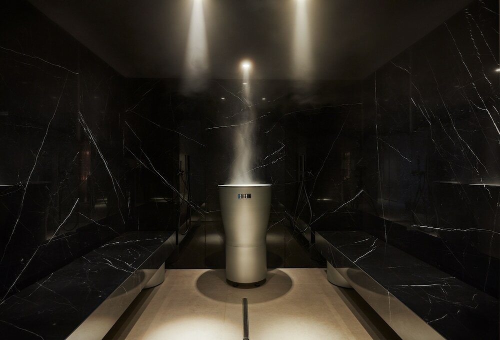 Фото Schloss Cottage - A Swiss Experience