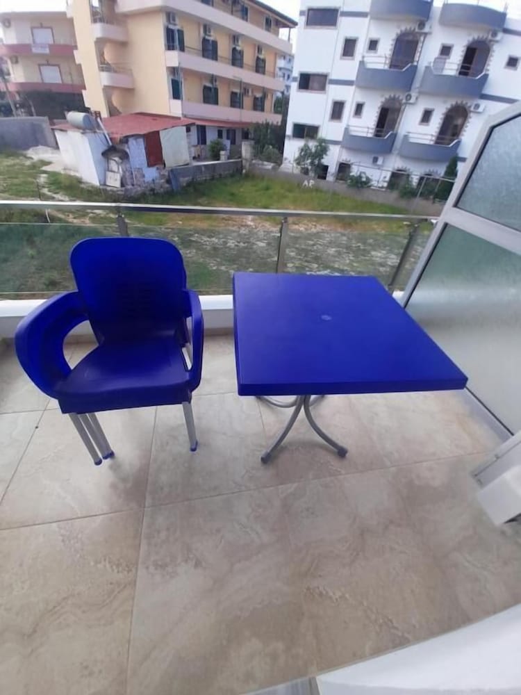 Фото Esmerald Hotel