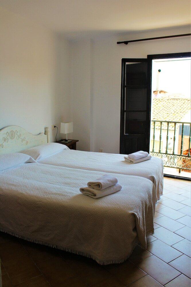 Фото Pensión Sevillano