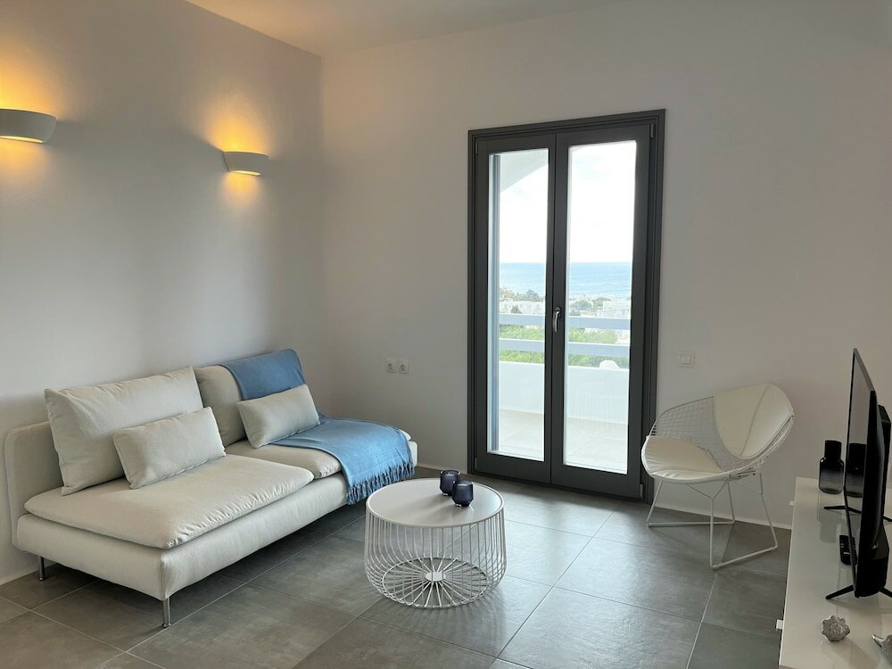 Фото Alexander Suites