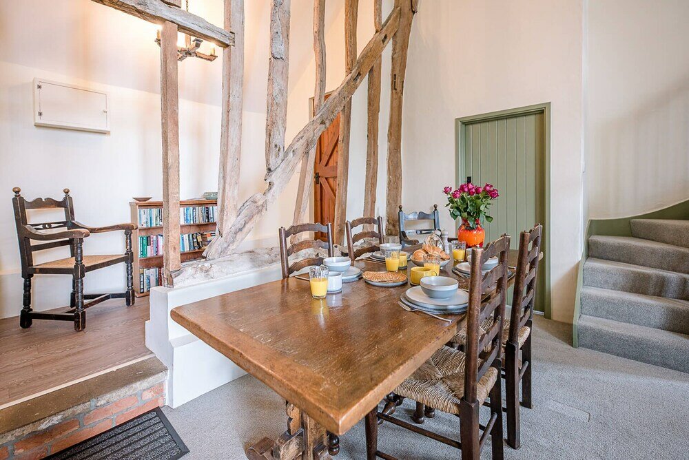 Фото Granary Cottage, Valley Farm Barns Snape