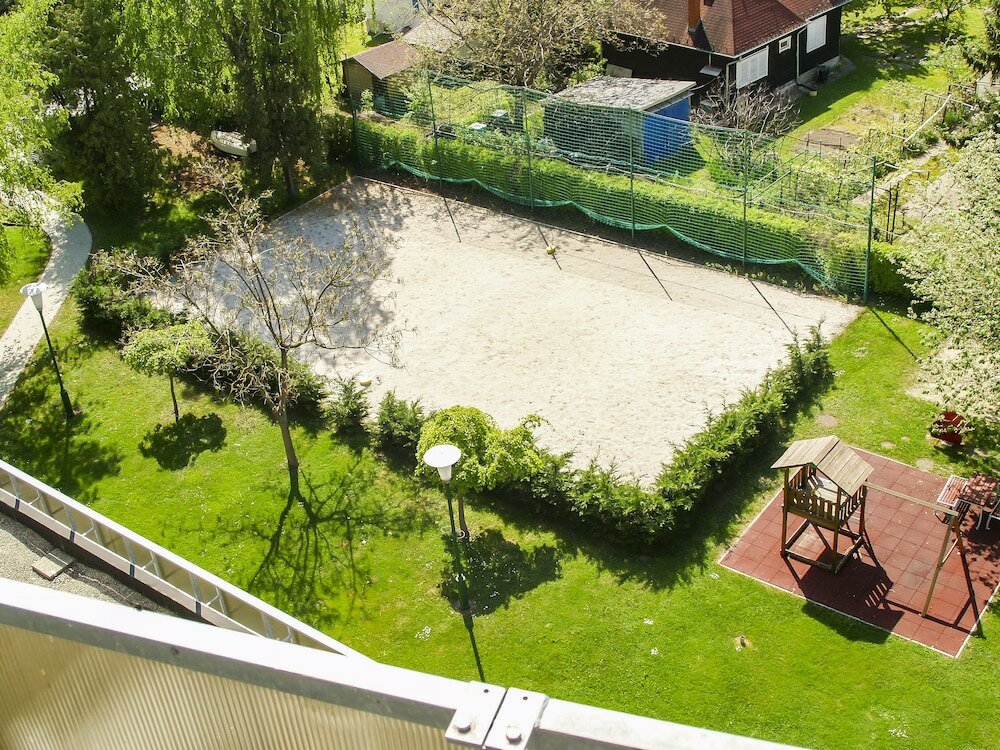 Фото Világos Hotel Balatonvilágos