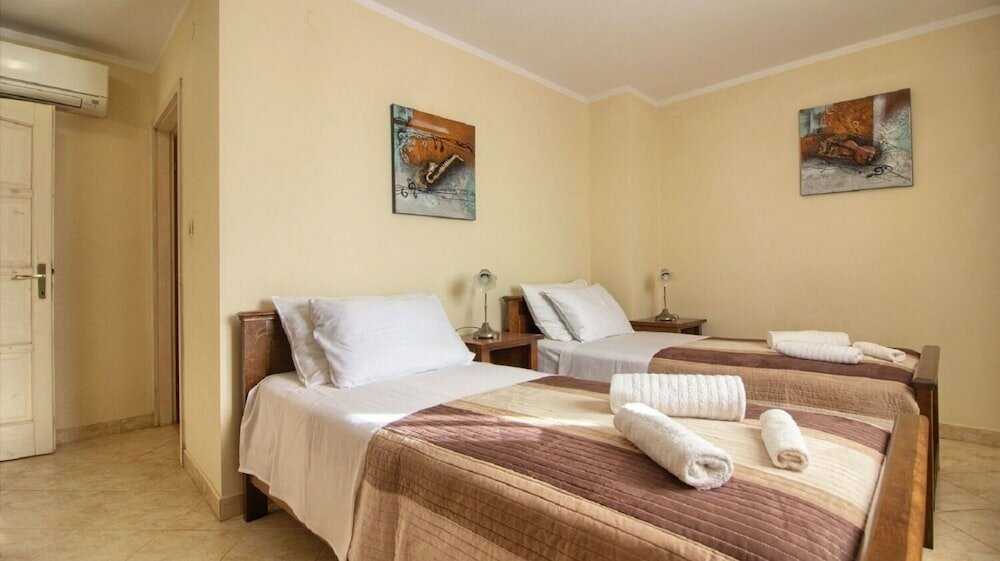 Фото Kova - Private Pool - H