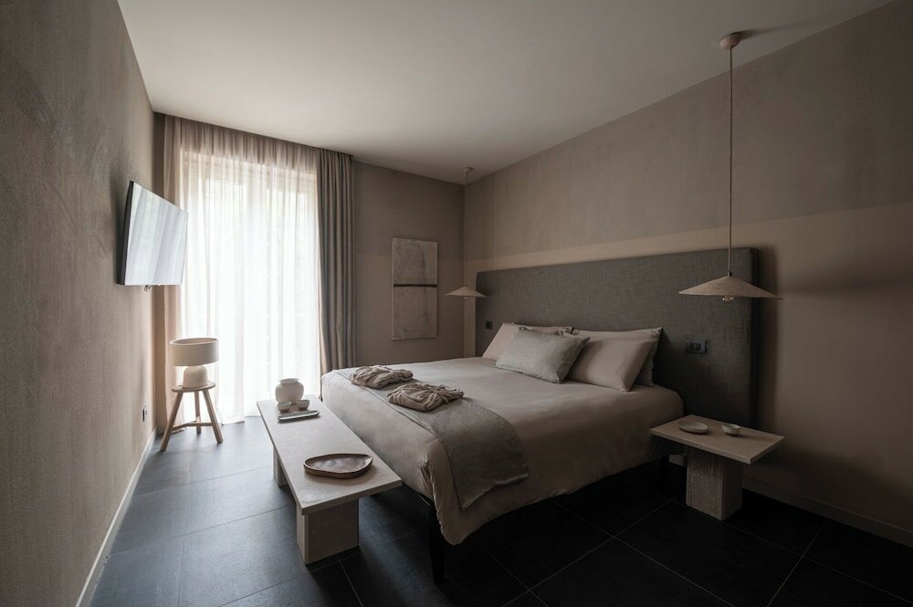 Фото The Sanctuary Urban Retreat