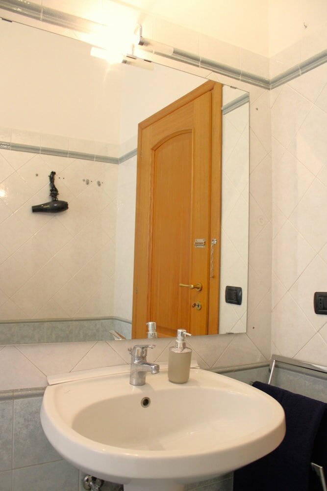 Фото Mikasa Balduina Roma