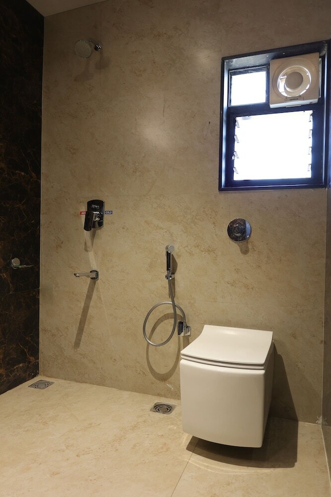 Фото Hotel Galaxy Deluxe