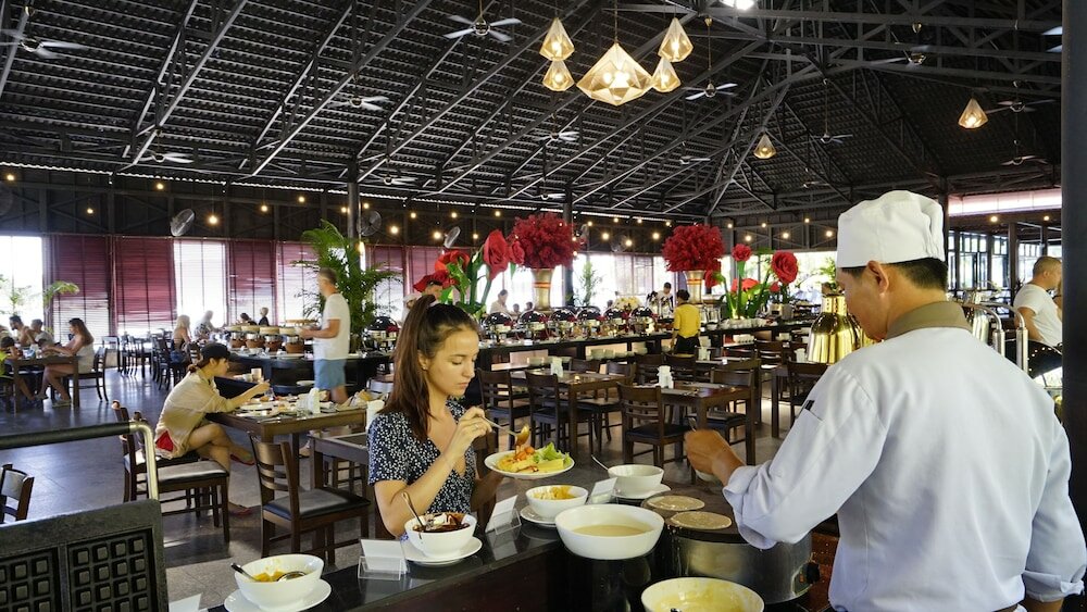 Фото Diamond Bay Resort & SPA