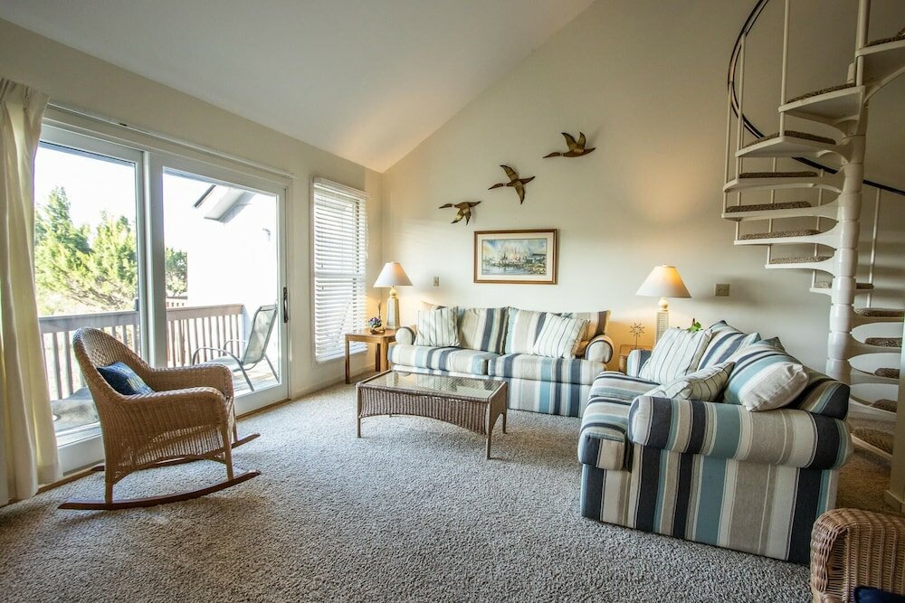 Фото 214 Tennis Villa