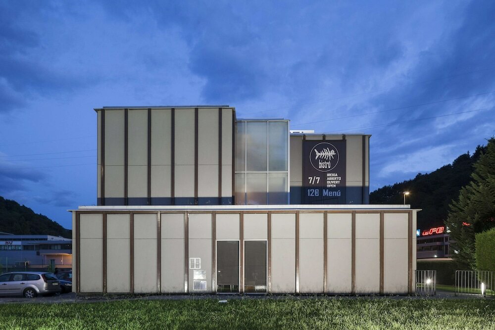 Фото Kyriad Direct Eth Irun