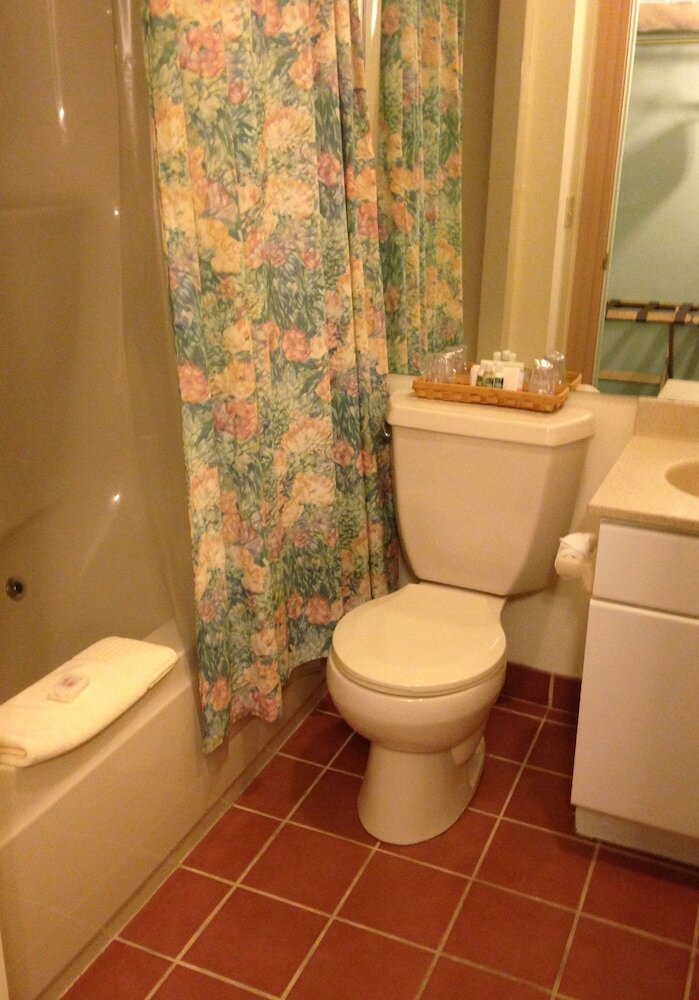 Фото Chambery Inn