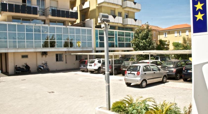 Фото Hotel Kursaal