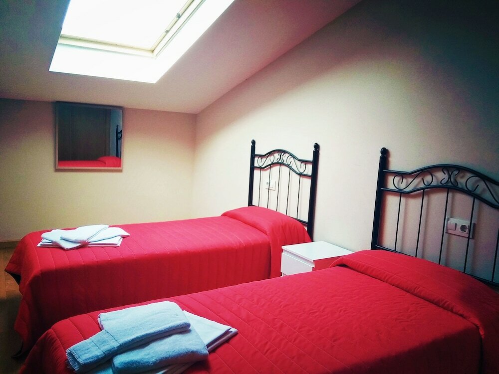 Фото Apartamentos Barreiros 3000