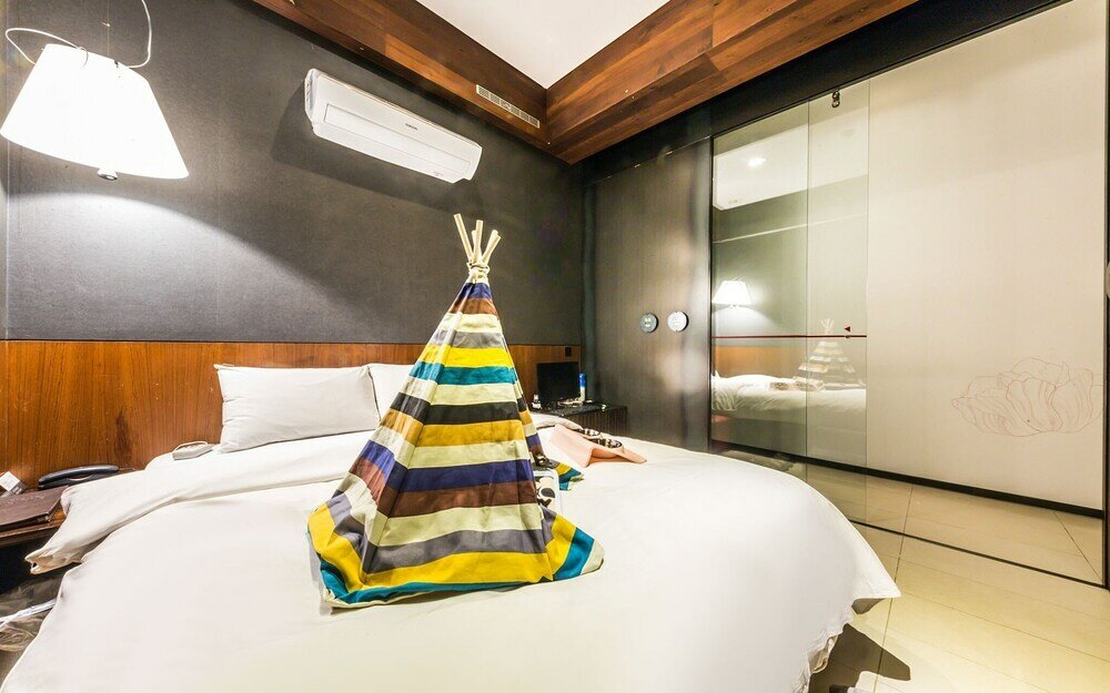 Фото Yeoksam Bare