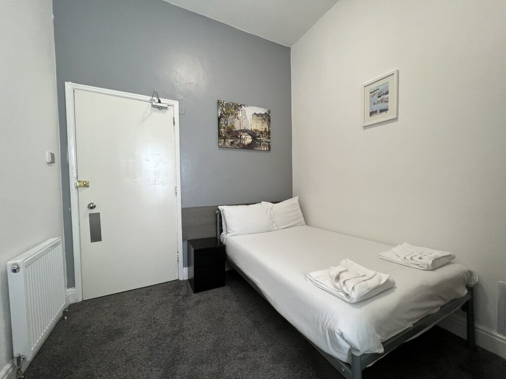 Фото Capital One Hotel