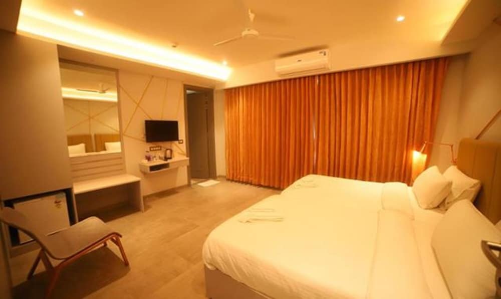 Фото Fabhotel Prime Waltair Abode