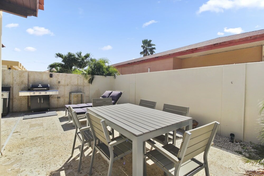 Фото Bocobay Gold Coast Resort