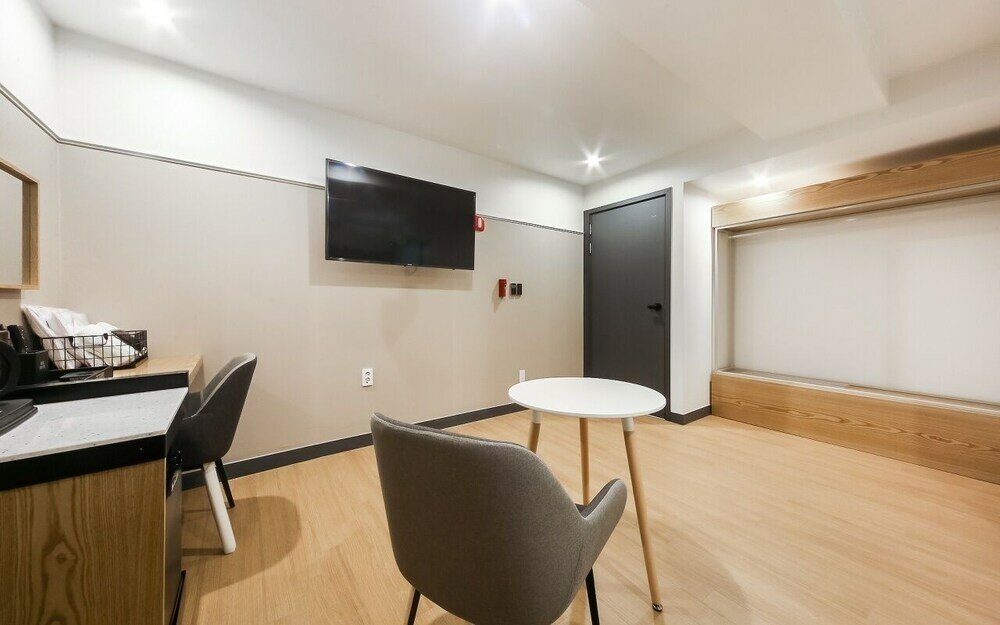 Фото Gray 194 Hotel