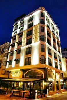 Гостиница My Suit Residence в Джанике