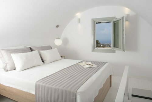 Гостиница White Orchid Luxury Suites
