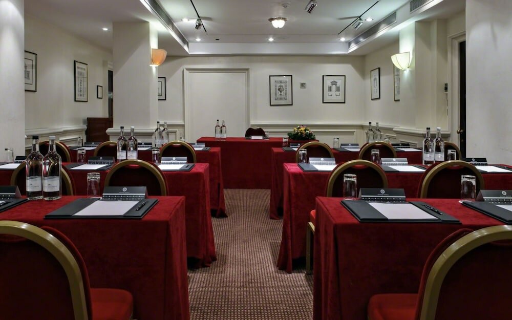 Фото Rochester Hotel by Blue Orchid