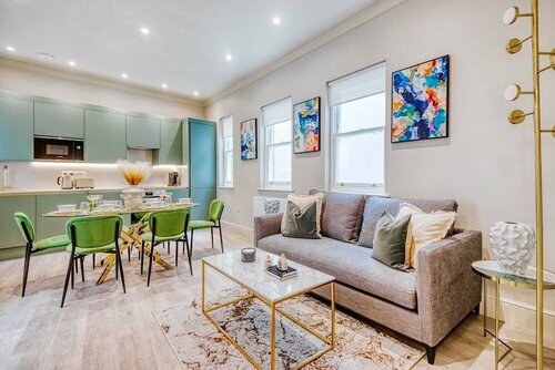 Marble Arch Suite 2-hosted by Sweetstay