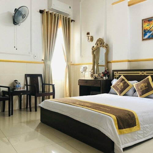 Гостиница King Hotel в Куангнгае