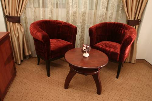 Фото Hotel Favorit