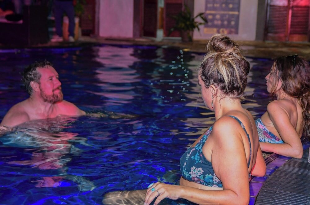 Фото Sizzlers Hub - Hostel