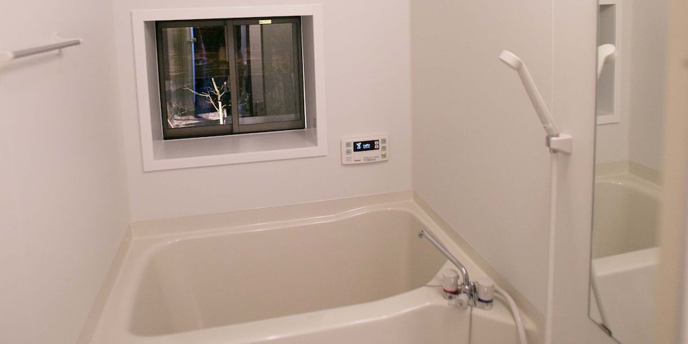 Фото Guesthouse Hana Nishijin