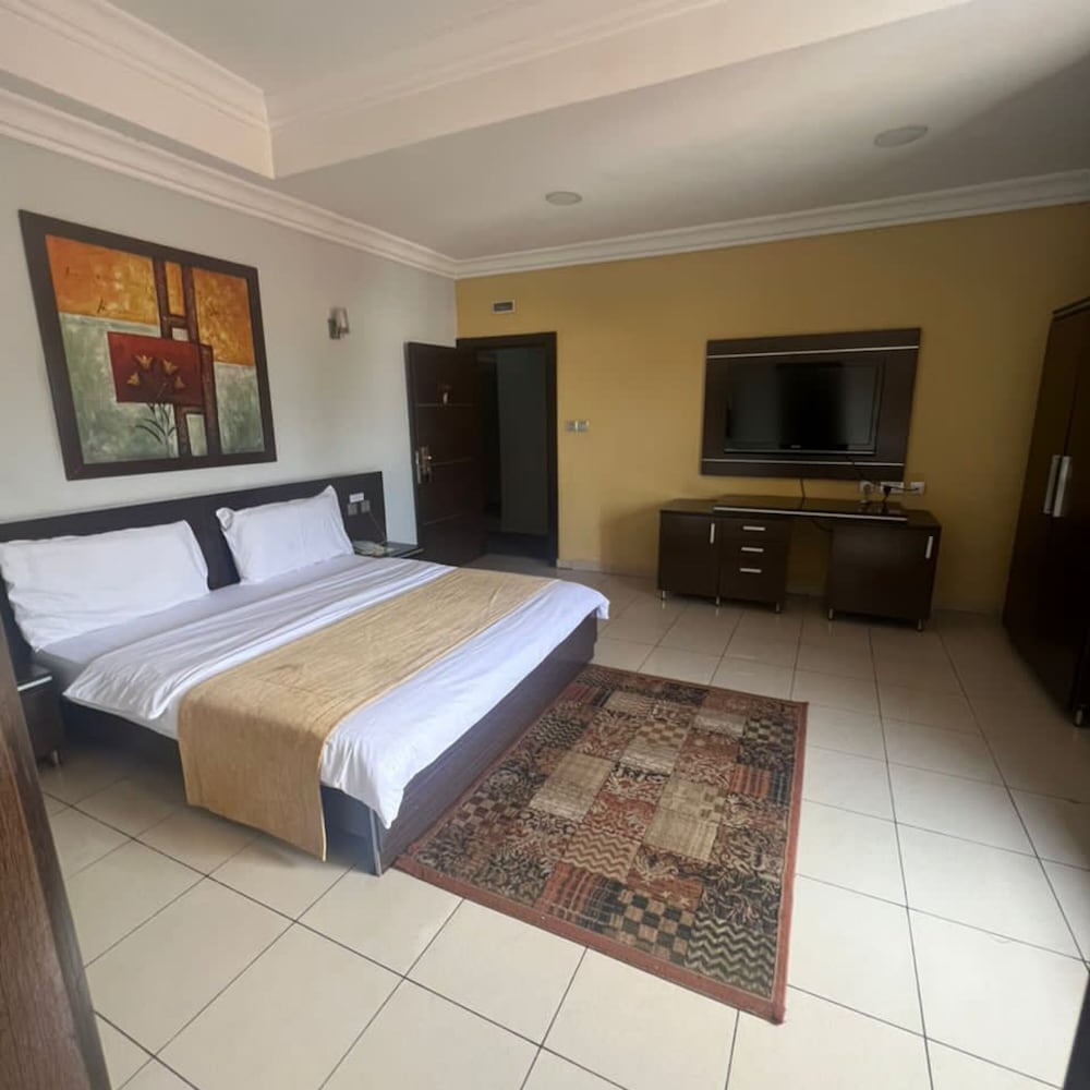 Фото Owee Suites