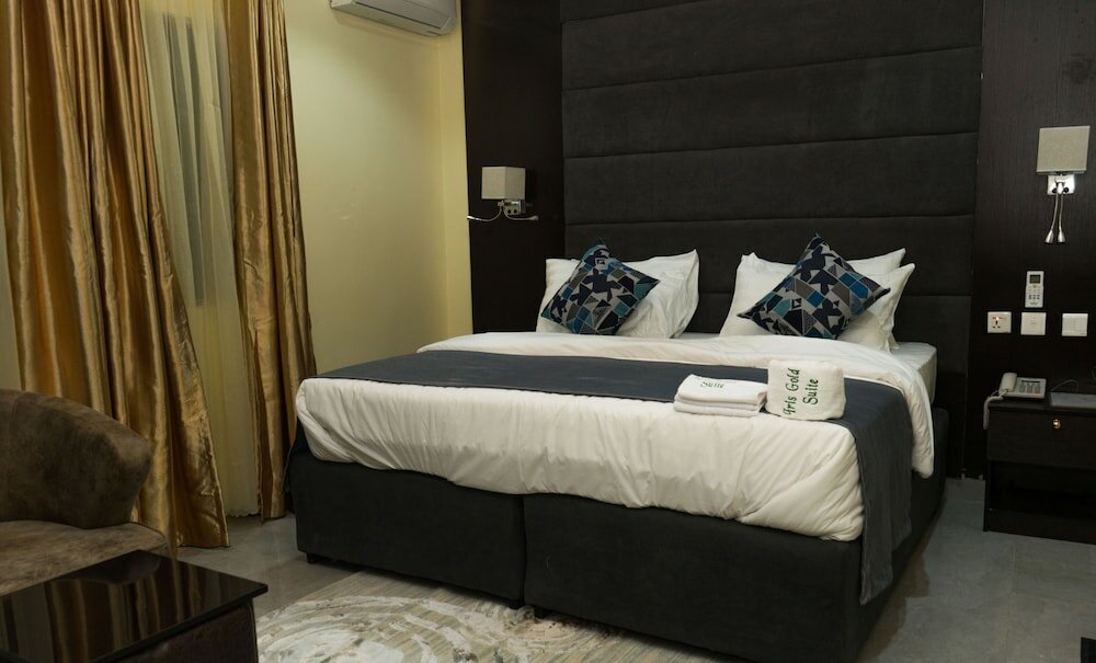 Фото Iris Gold Suite