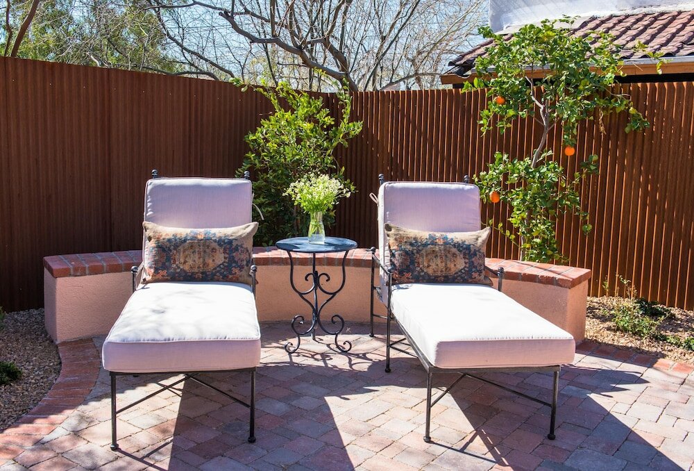 Фото The Armory Park Inn