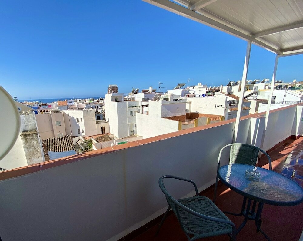 Фото Hostal Dianes