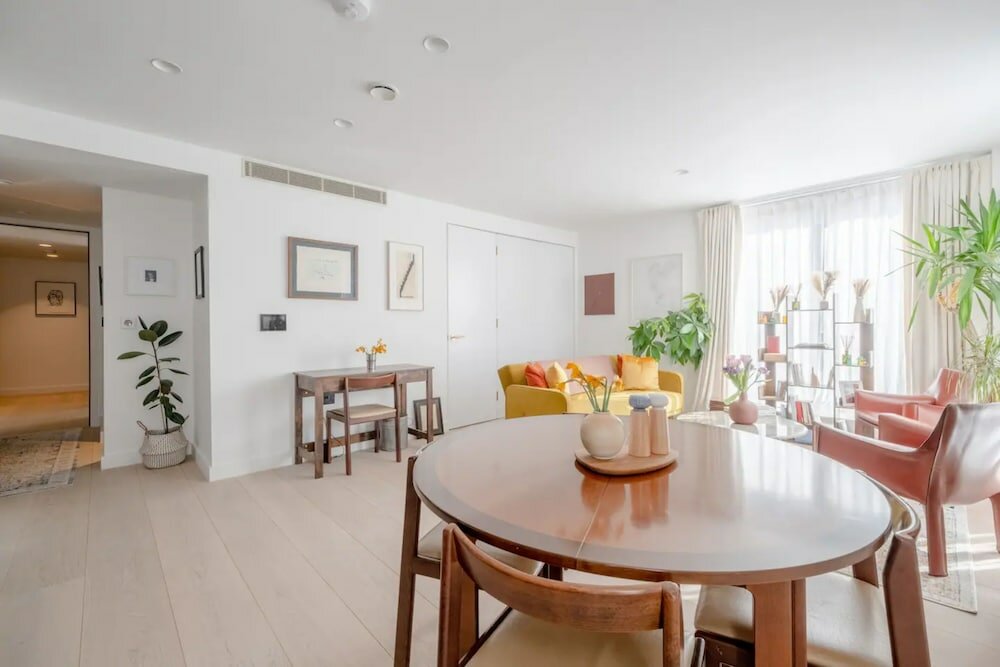 Фото Gorgeous Central London 2bd Flat - Soho