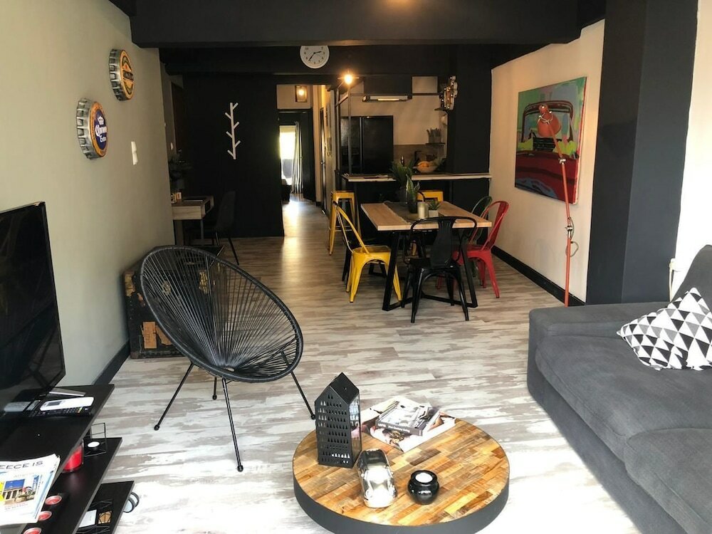 Фото Home Plus Psirri Apartment