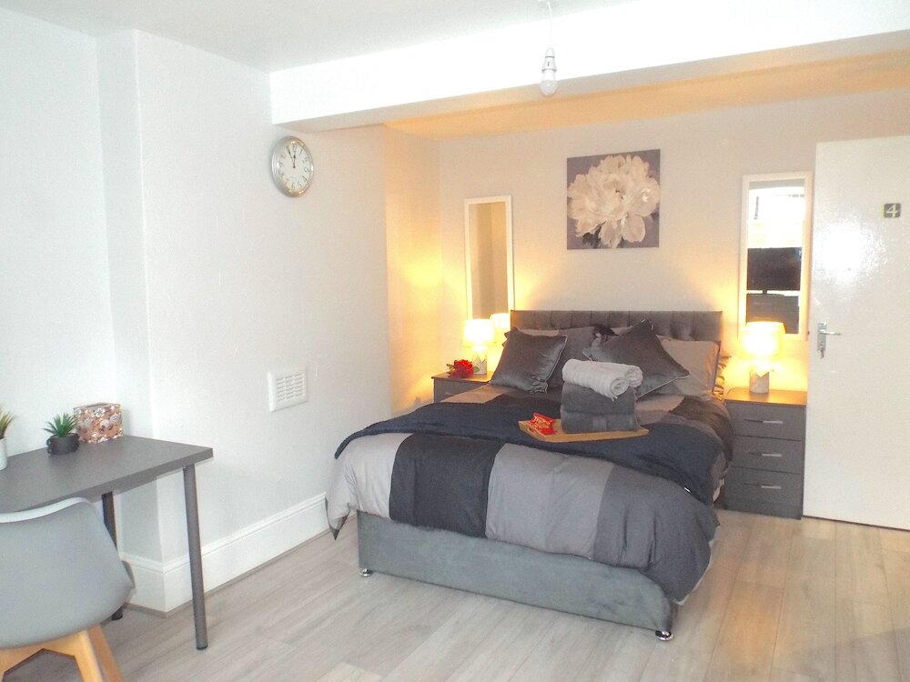 Фото East London Short Let's