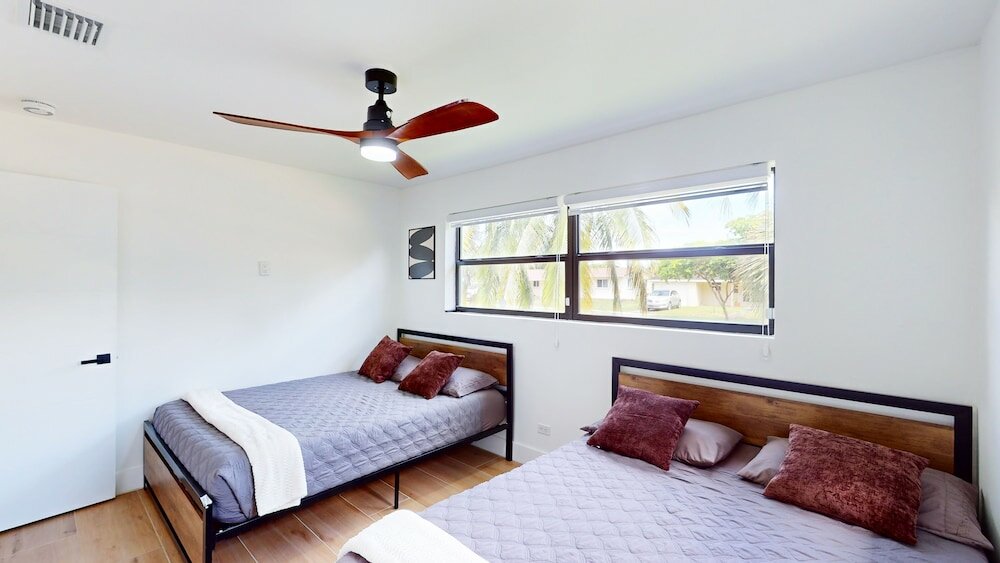 Фото Villa Camila 5br Luxury Home with Pool