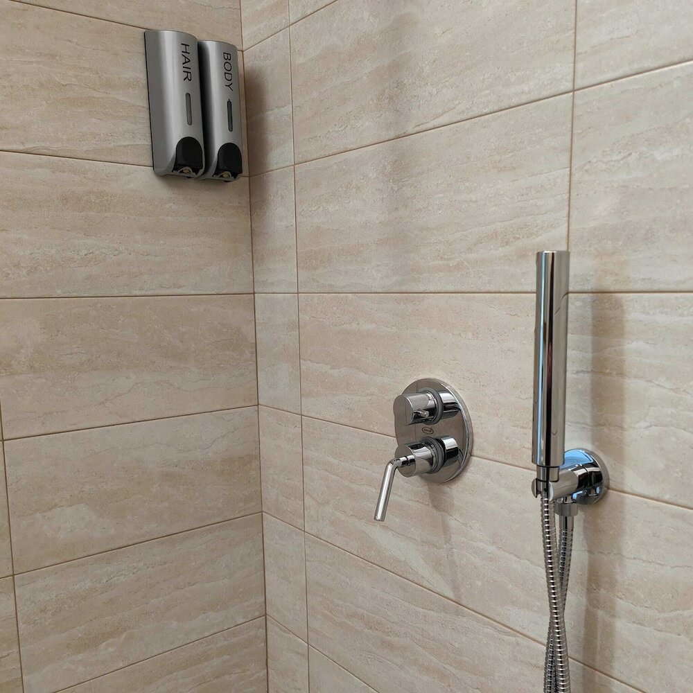 Фото Central Room With Balcony And Amazing Sea View