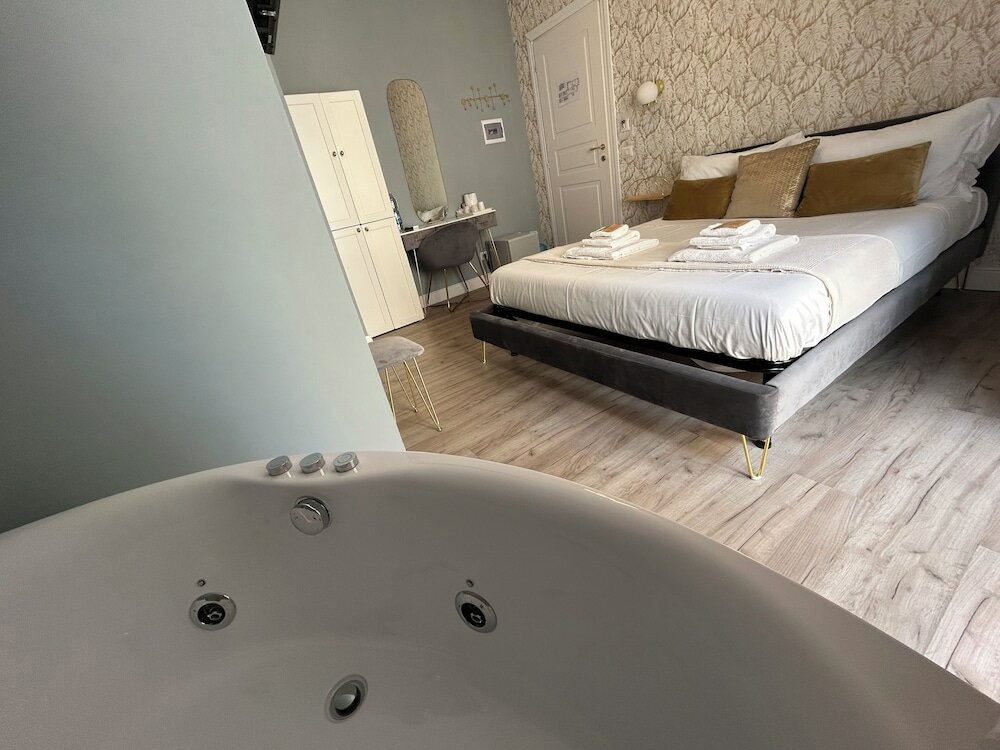 Фото San Pietro Rooms 84