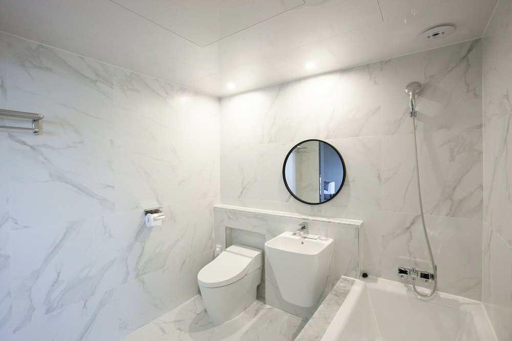 Фото Brown Dot Hotel Sasang Renecite