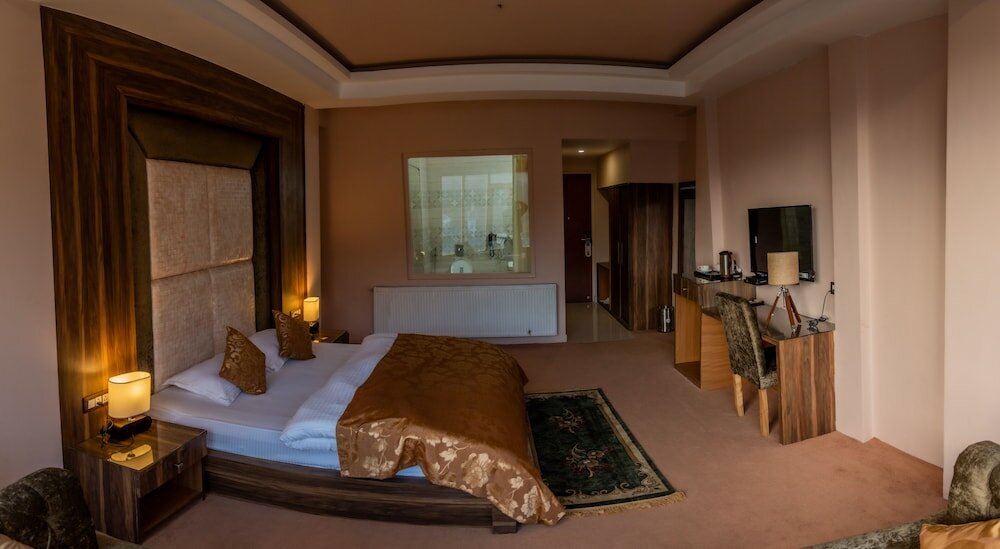 Фото Hotel D' Meadows Ladakh