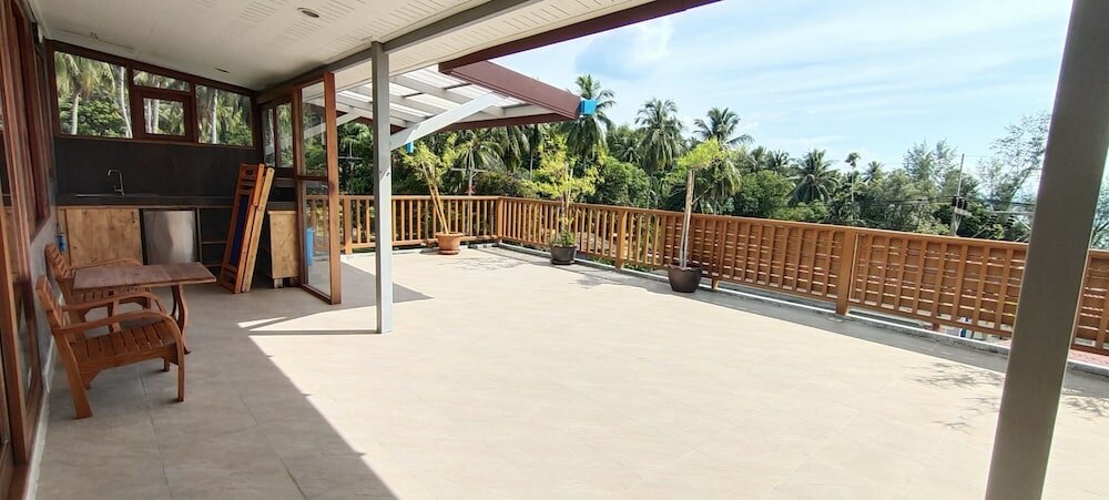 Фото Le Grand bleu Hotel