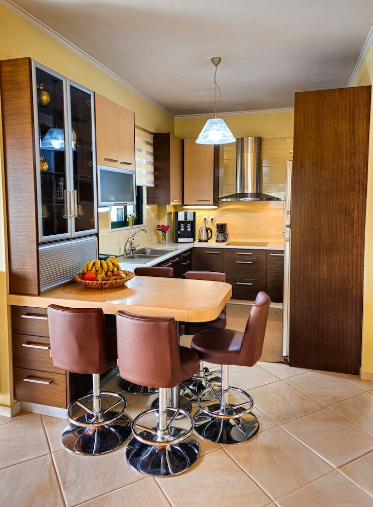 Фото Villa Aitheras - Mountain View & Garden