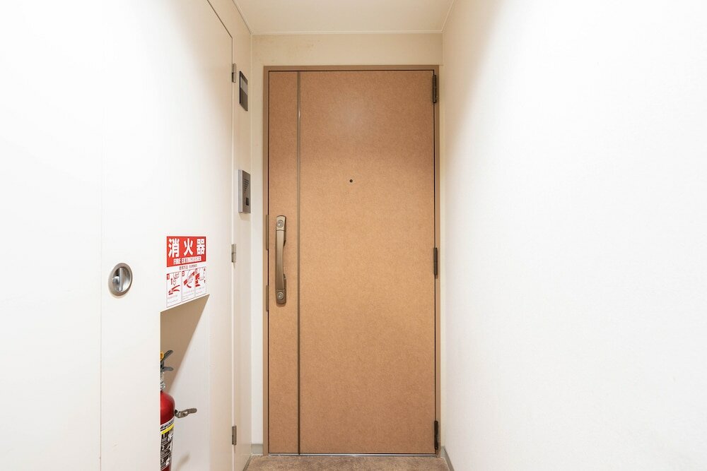 Фото Shinsaibash East Nana Apartment · Junan