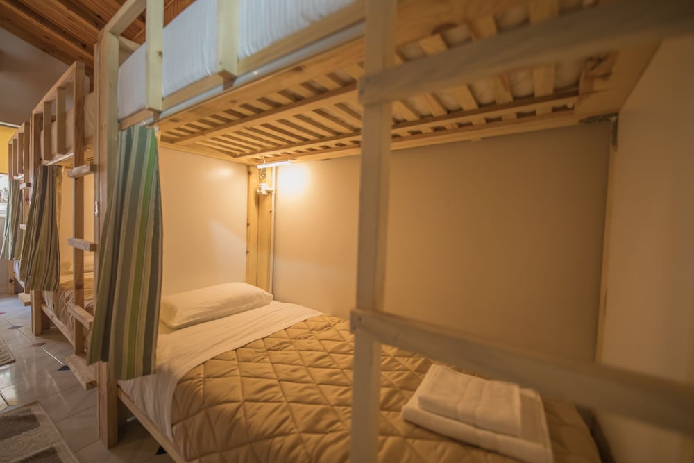 Фото Mosaic Home - Hostel